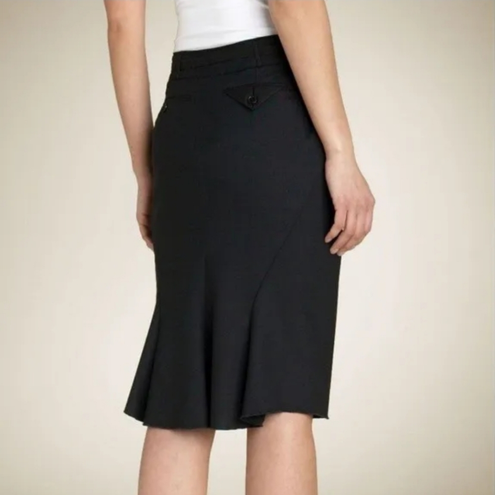 BCBG flare back pencil skirt size 0